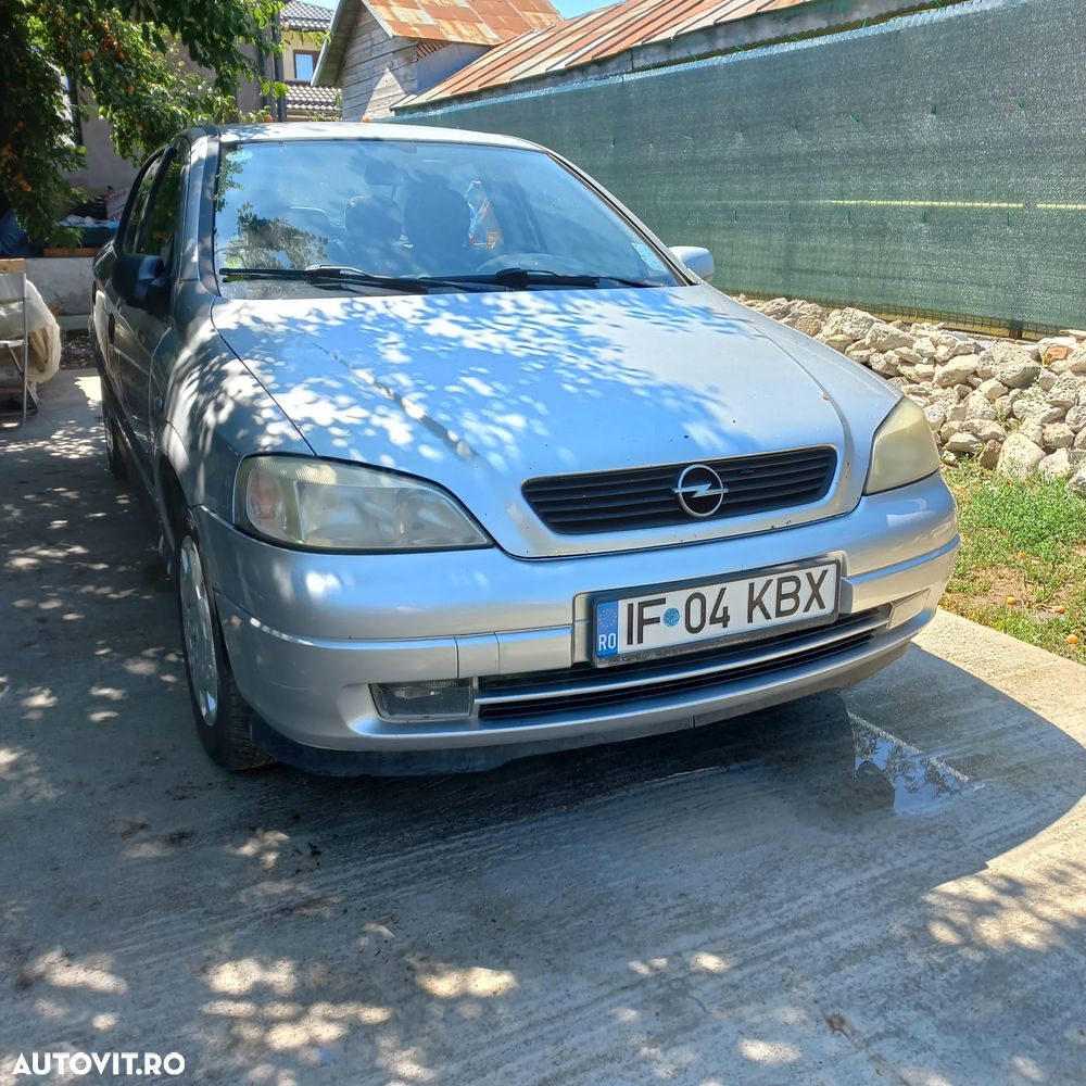 Opel Astra - 1