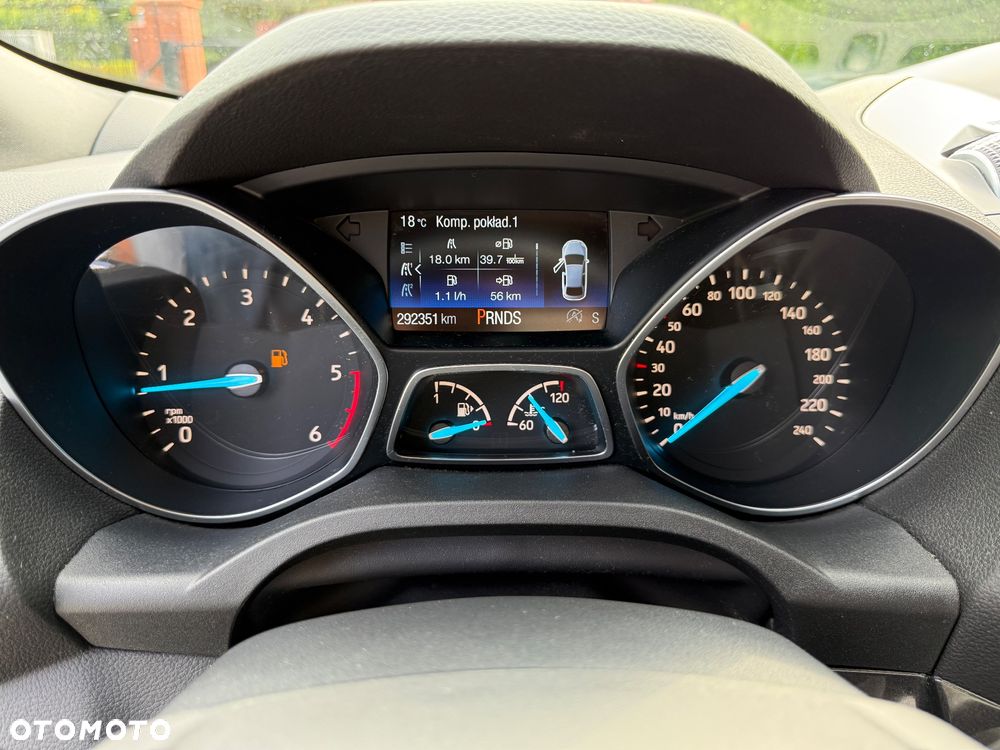 Ford Kuga 2.0 TDCi AWD ST-Line - 27