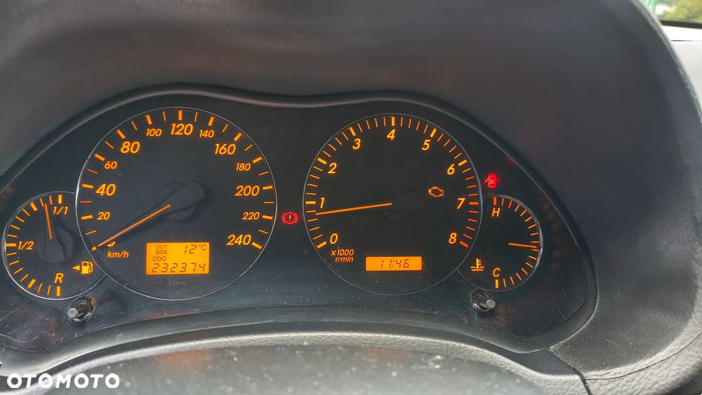 Toyota Avensis 2.0 VVT-i Prestige - 11