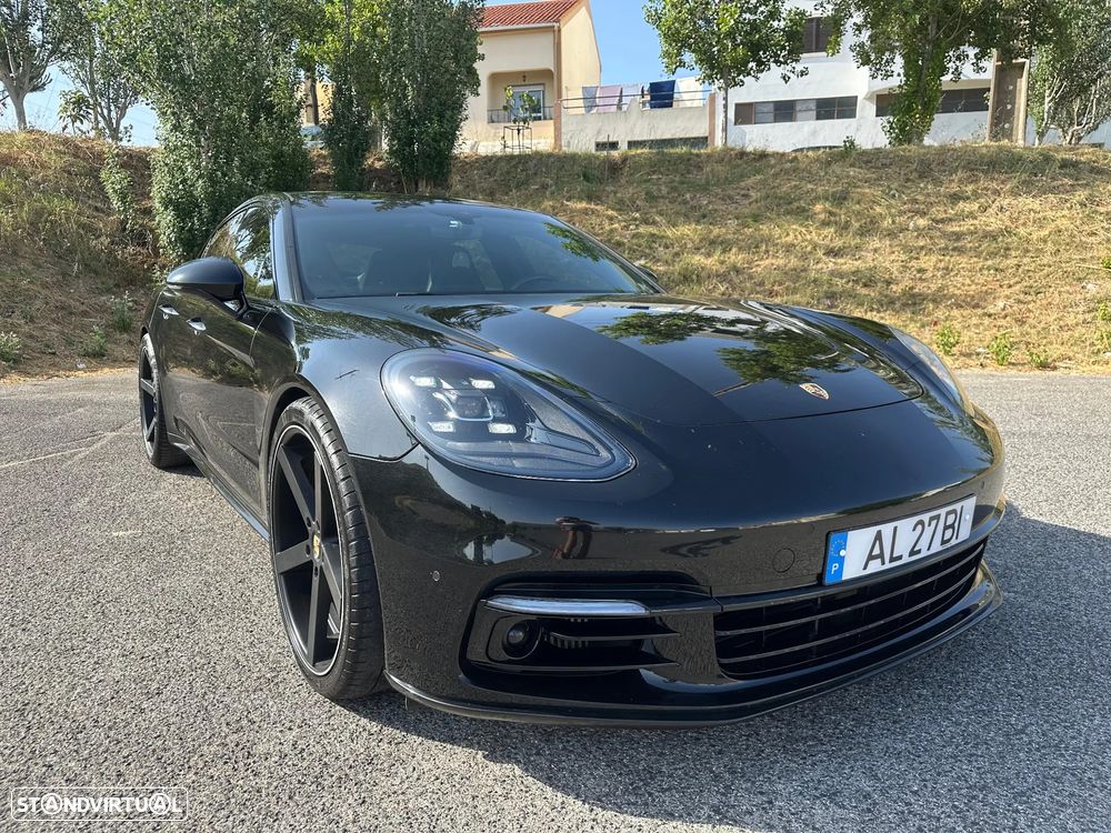 Porsche Panamera 4 S - 16