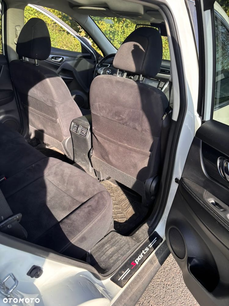 Nissan X-Trail - 25
