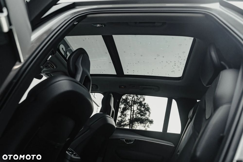 Volvo XC 90 T8 AWD Twin Engine Geartronic RDesign - 30