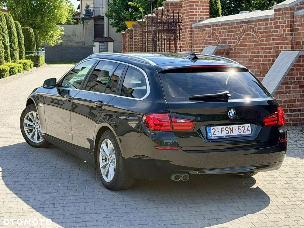 BMW Seria 5 520d Luxury Line - 2