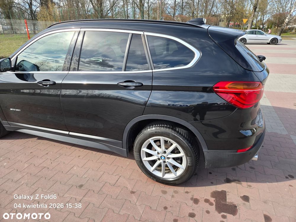 BMW X1 sDrive20i Advantage - 36