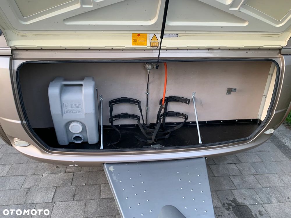 Burstner Averso Top 470 TS - 9