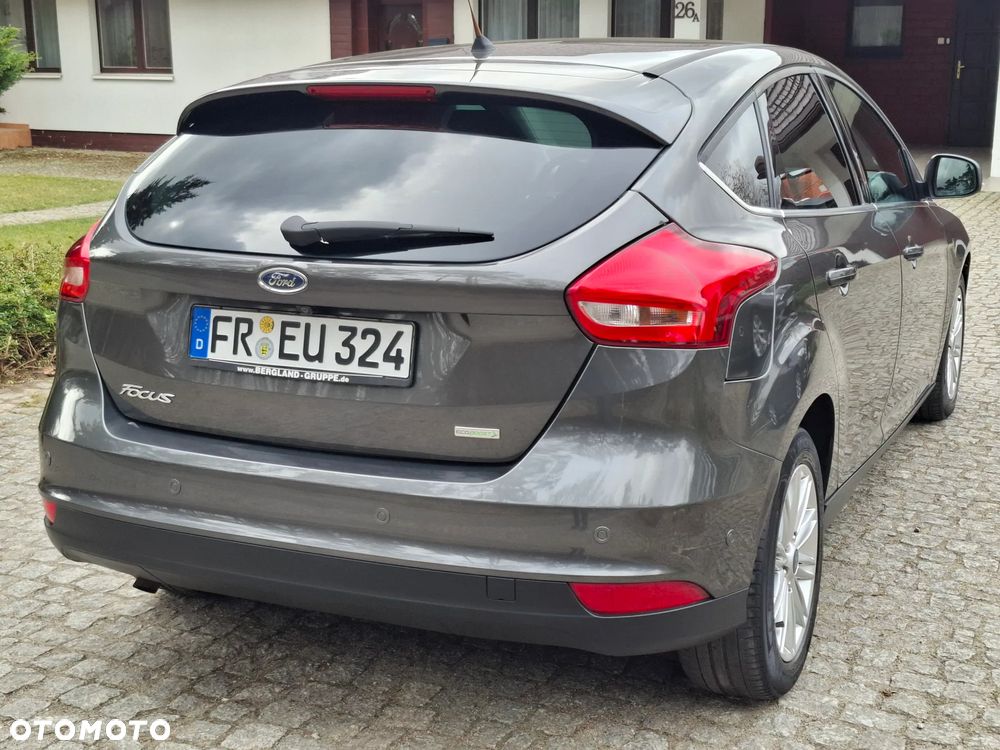 Ford Focus 1.0 EcoBoost Titanium - 10