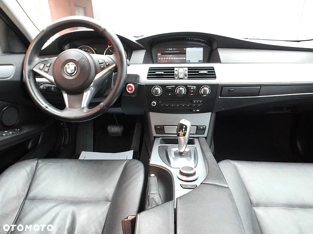 BMW Seria 5 520d Edition Fleet - 17
