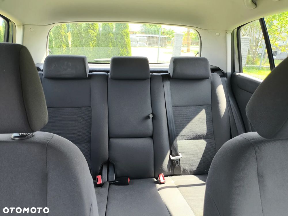 Volkswagen Golf - 19