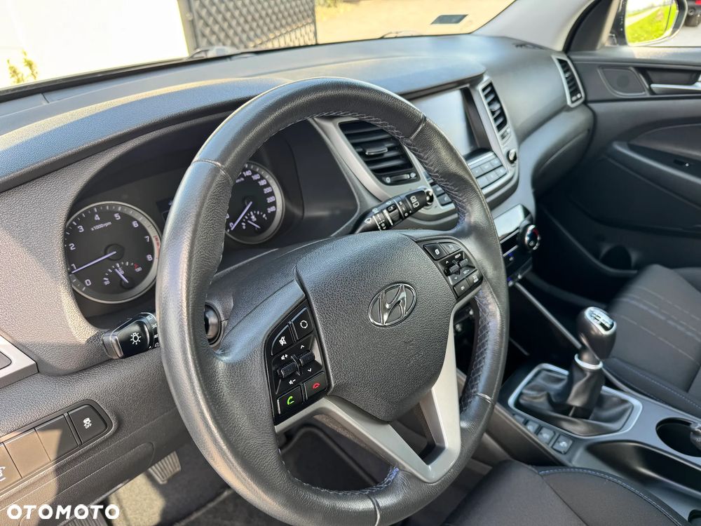Hyundai Tucson blue 1.6 GDi 2WD Intro Edition - 14
