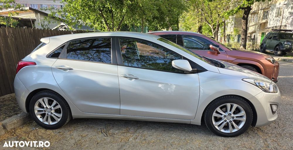 Hyundai i30 1.6 GDI Exclusive Special Edition - 2