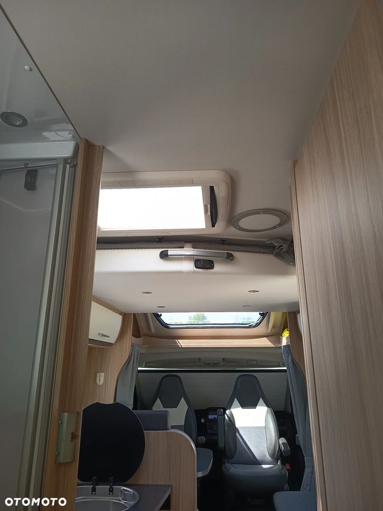 Sunlight Ducato camper - 37