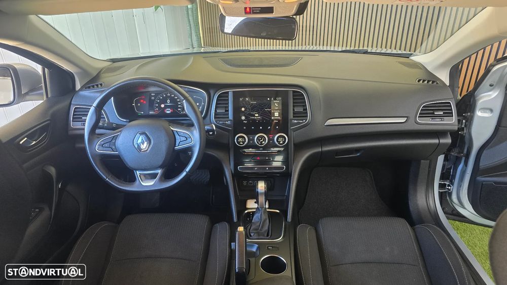 Renault Mégane 1.5 dCi GT Line EDC - 6