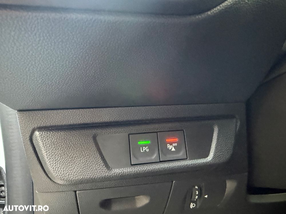 Dacia Logan TCe 90 MT6 Expression - 15