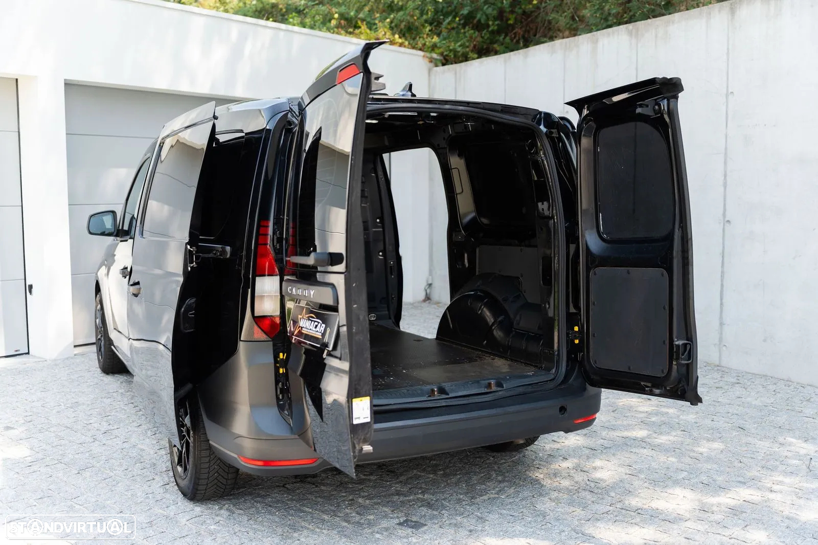 VW Caddy Maxi 2.0 TDI C/IVA - 23