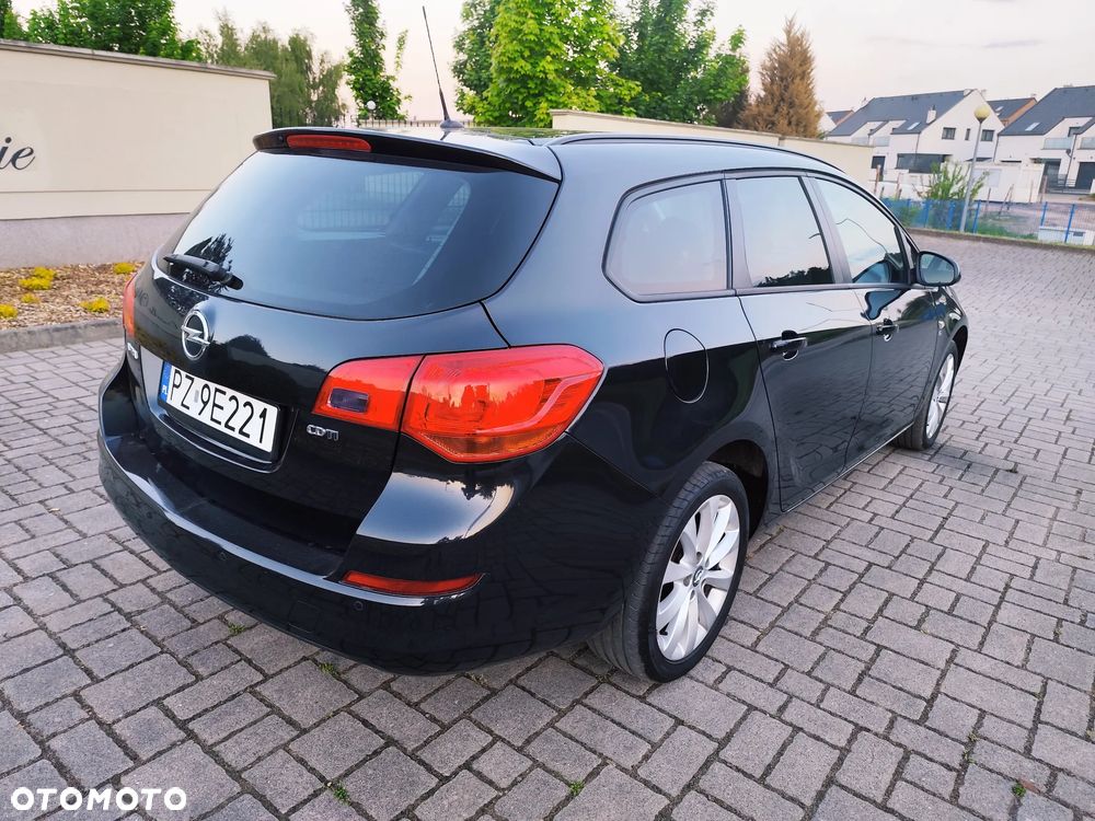 Opel Astra 1.7 CDTI DPF 150 Jahre - 8