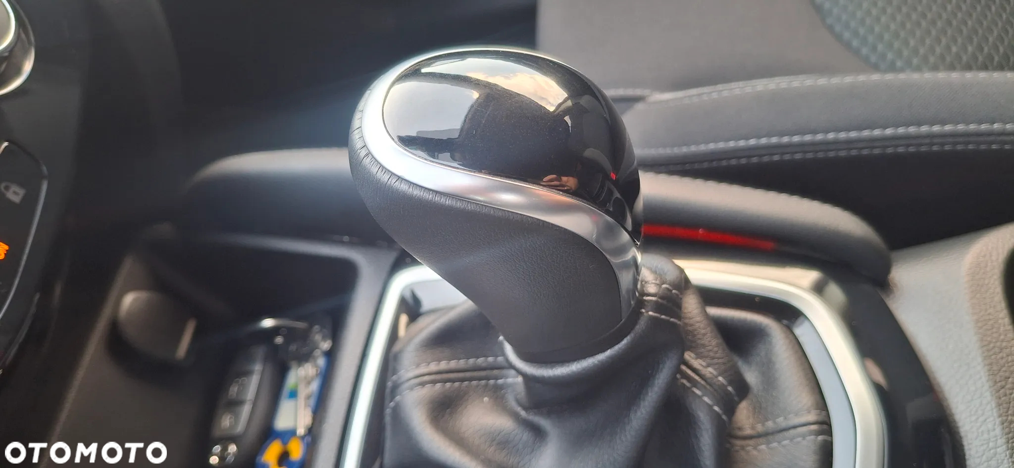 Nissan Qashqai 1.3 DIG-T DCT N-CONNECTA - 9