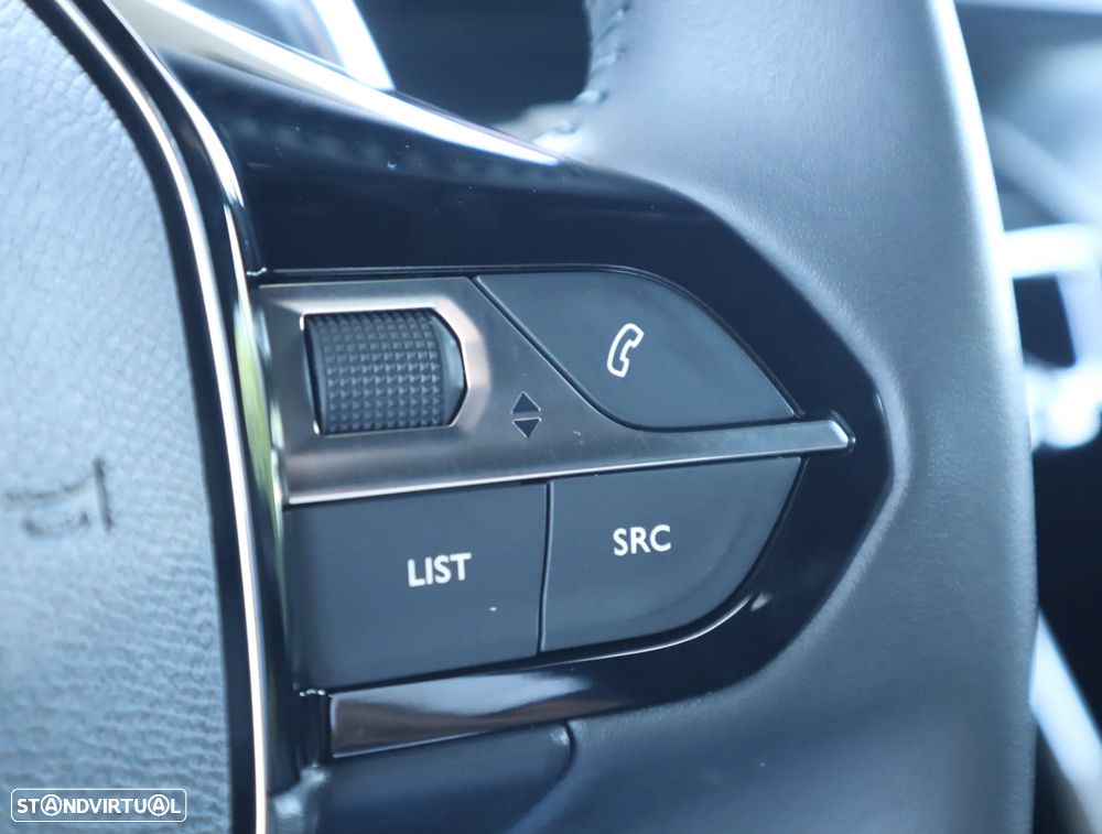 Peugeot 2008 1.2 Hybrid Allure e-DCS6 - 31