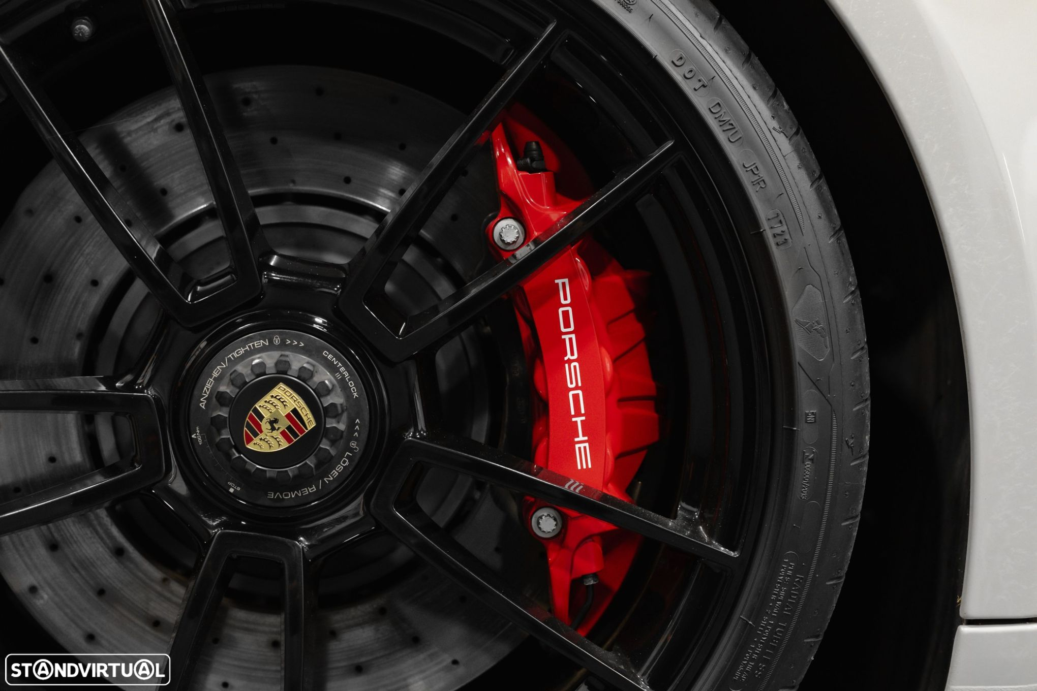 Porsche 911 (992) Carrera 4 GTS PDK - 57