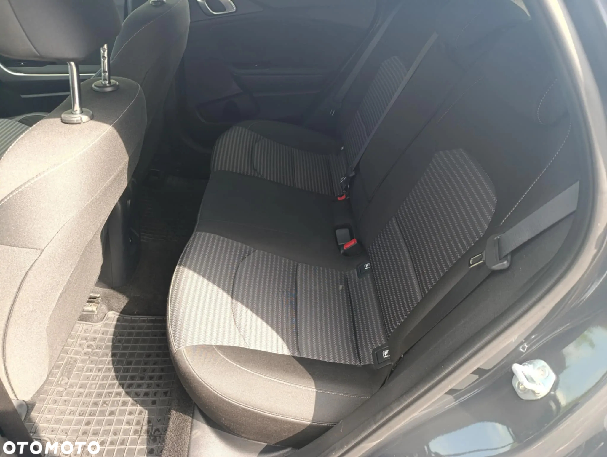 Kia XCeed 1.5 T-GDI M - 9