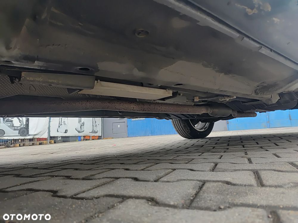 Mitsubishi Outlander 2.2 DI-D 4WD Plus - 21