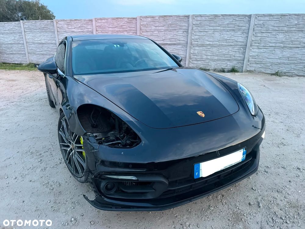 Porsche Panamera 4S E-Hybrid - 8