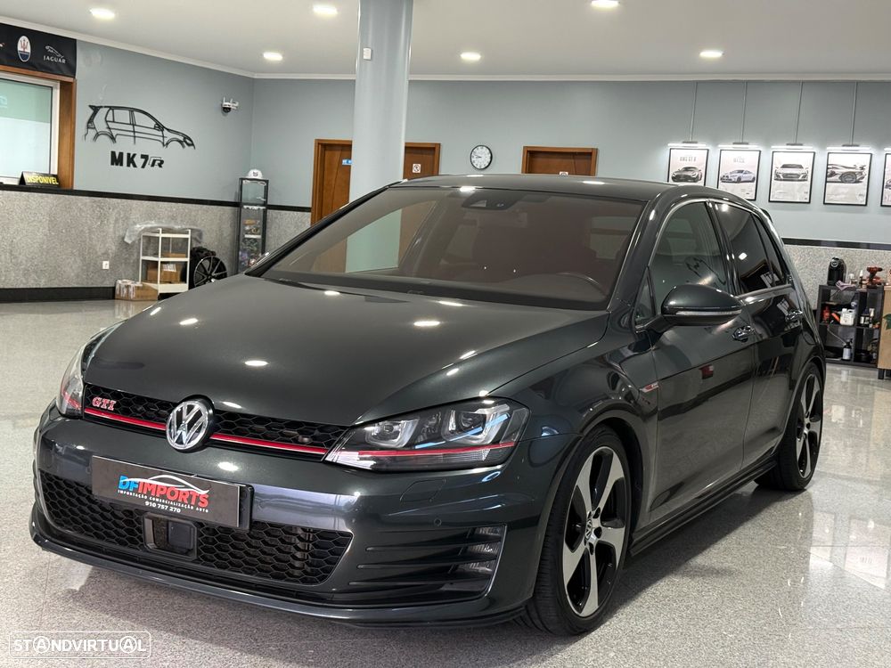 VW Golf 2.0 TSi GTi DSG - 5