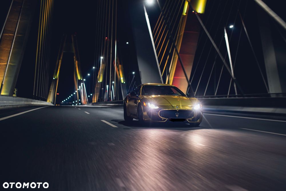 Maserati GranTurismo Sport - 16