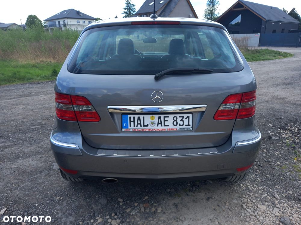 Mercedes-Benz Klasa B 180 BlueEFFICIENCY SPORT EDITION - 2