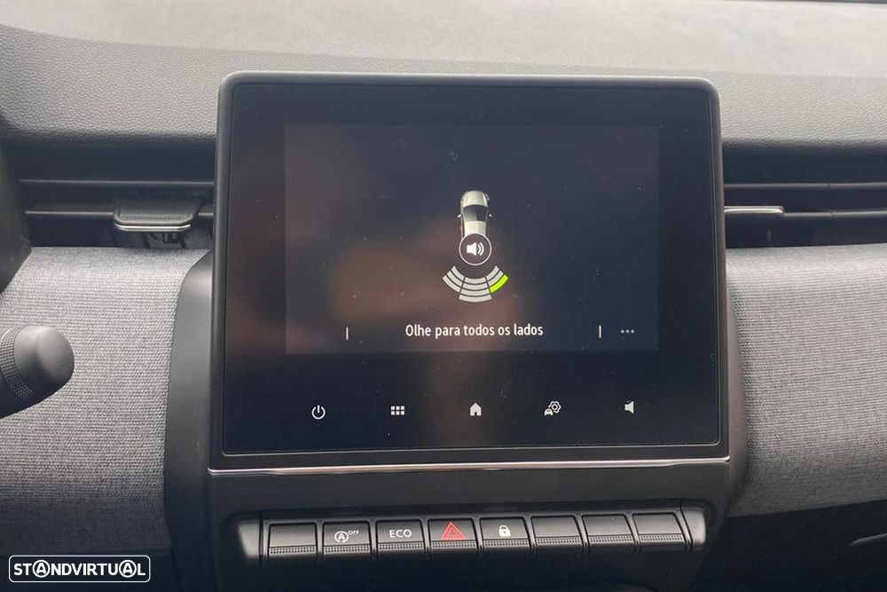 Renault Clio 1.0 TCe Evolution Bi-Fuel - 8