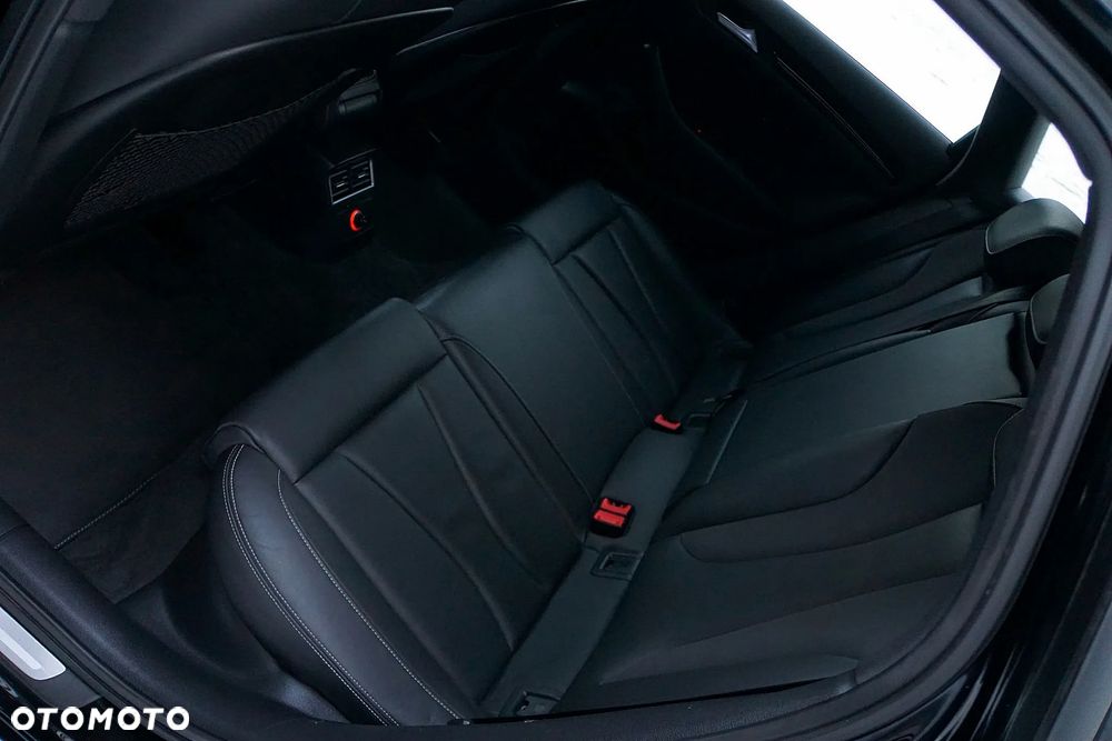 Audi A3 Sportback 2.0 TDI quattro S line Sportpaket - 26