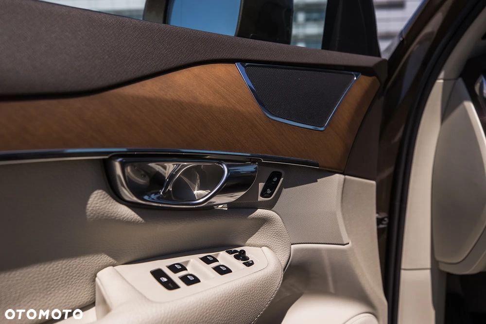Volvo XC 90 D4 Geartronic Momentum - 10