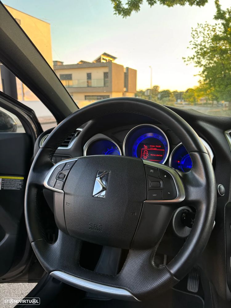 DS DS4 Crossback 1.6 BlueHDi So Chic - 26