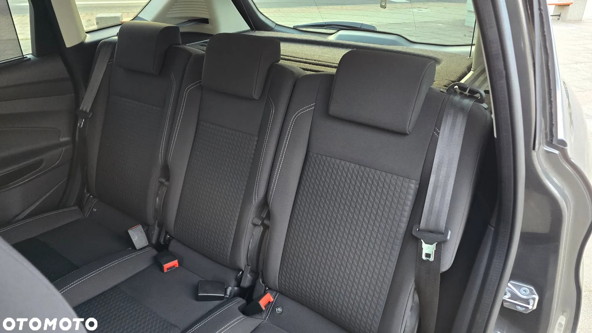 Ford C-MAX 1.0 EcoBoost Titanium ASS - 24