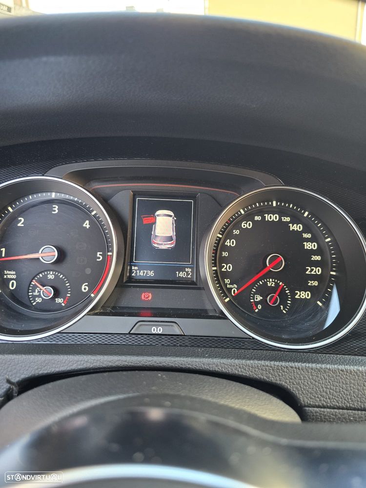 VW Golf - 4