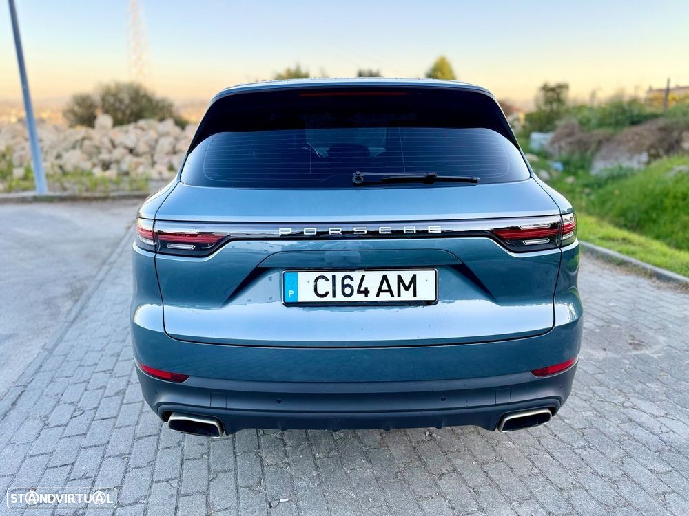 Porsche Cayenne E-Hybrid - 18