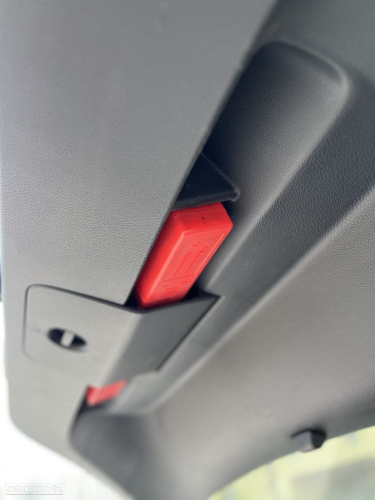 VW Golf 1.6 TDI Trendline - 10