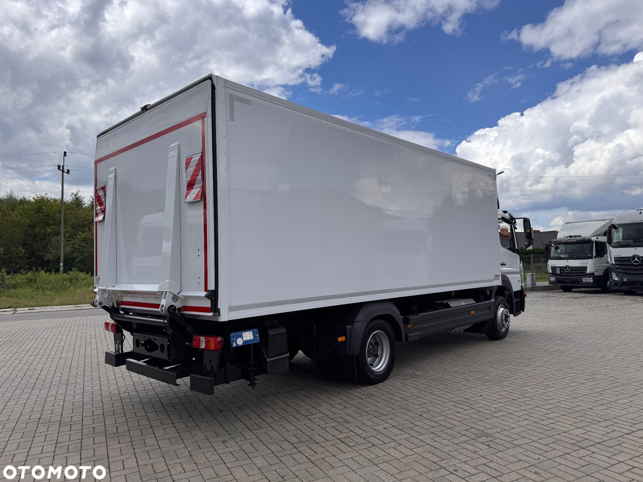 Mercedes-Benz ATEGO - 6