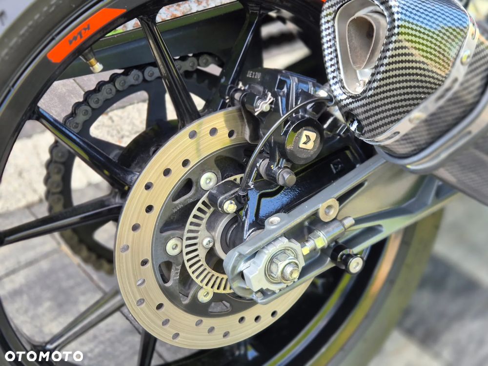 KTM Duke 125 - 17