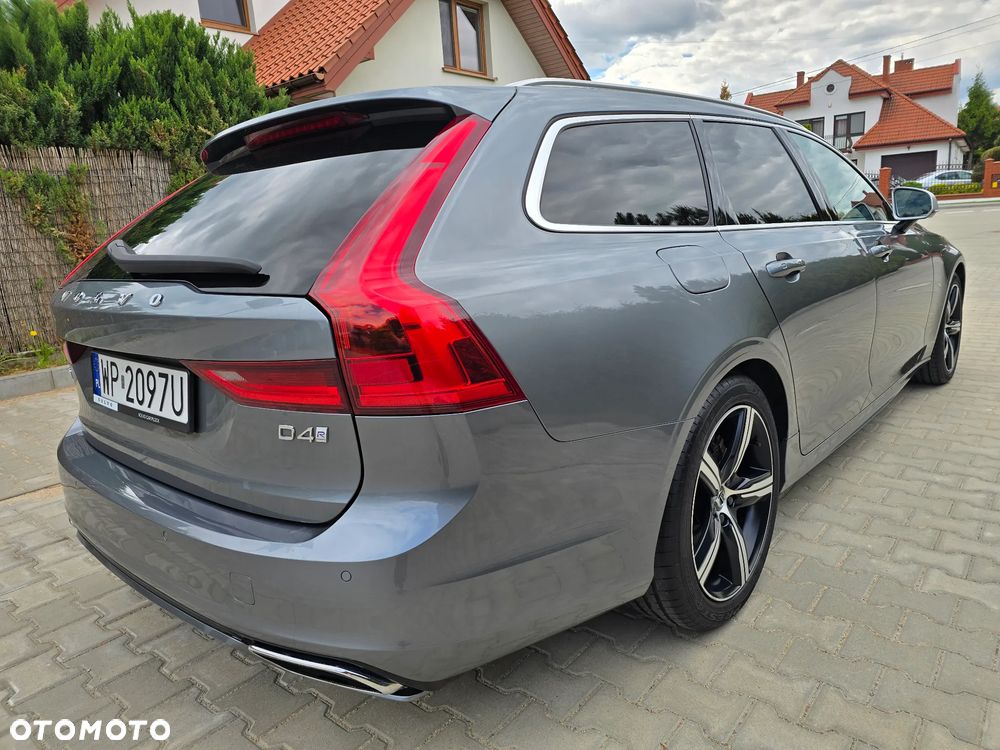 Volvo V90 D4 Geartronic R Design - 36