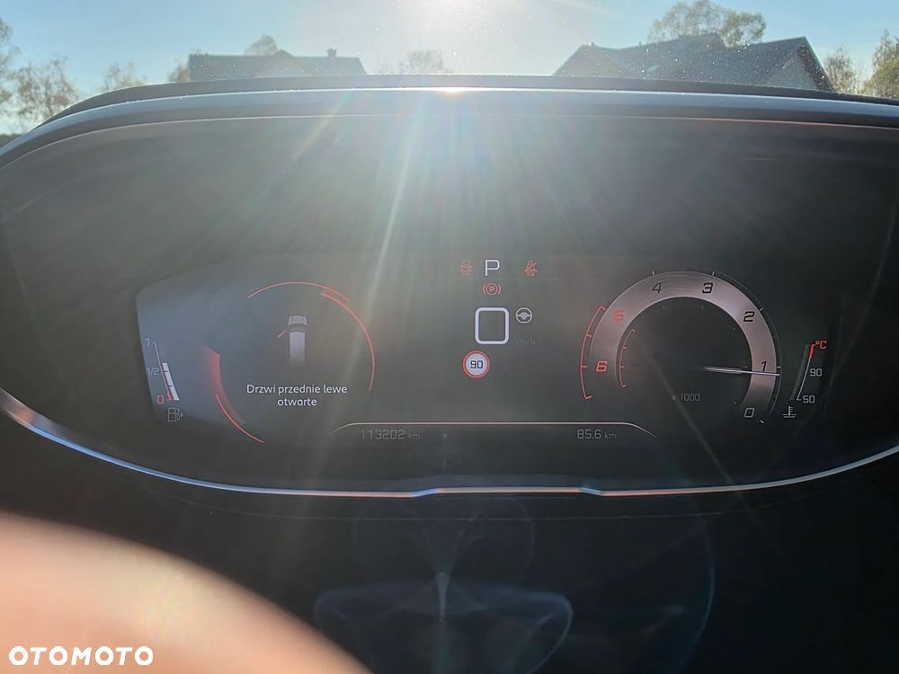 Peugeot 5008 2.0 BlueHDI GT S&S EAT8 - 11