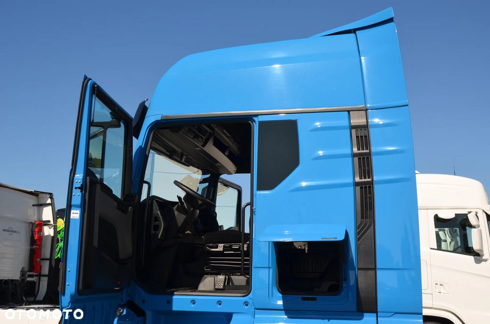 MAN TGX 18.510 GX / 2023r / XXL / RETARDER / KLIMA P. / 4 PODUSZKI / LED / ACC / ASYSTENT / DE 6850 - 15