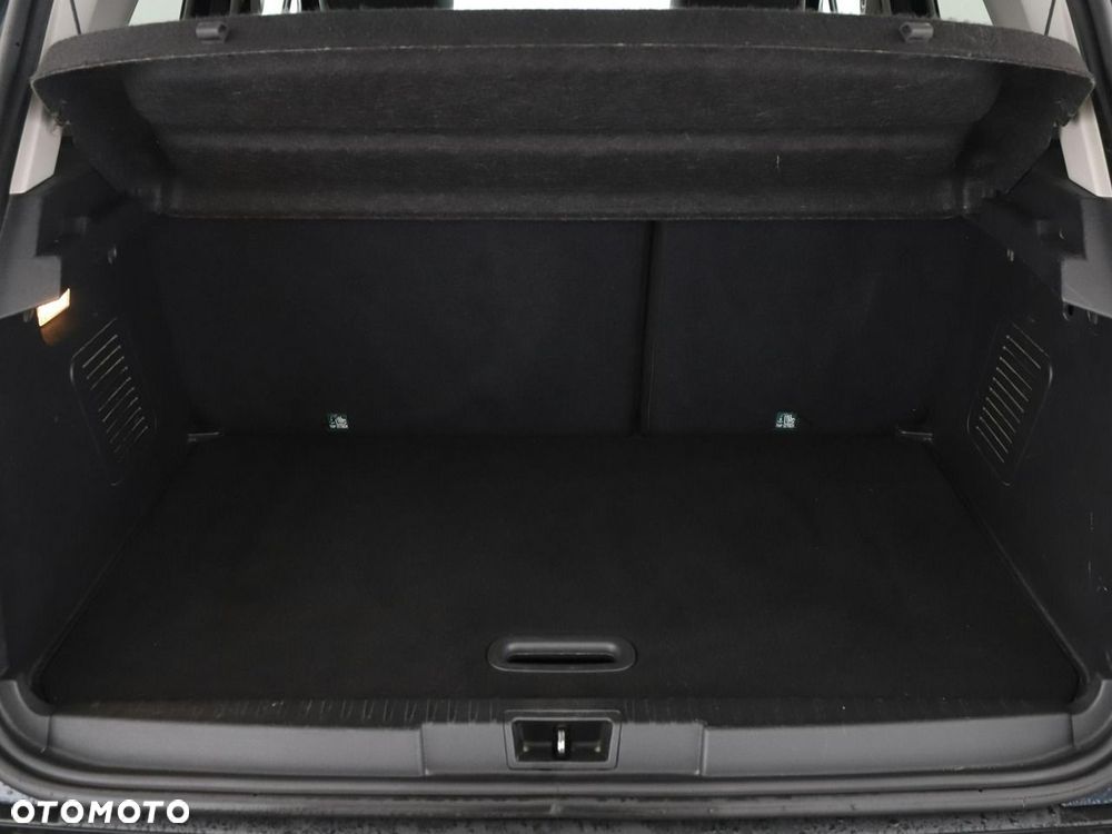 Renault Captur 1.2 Energy TCe XMOD EDC - 21