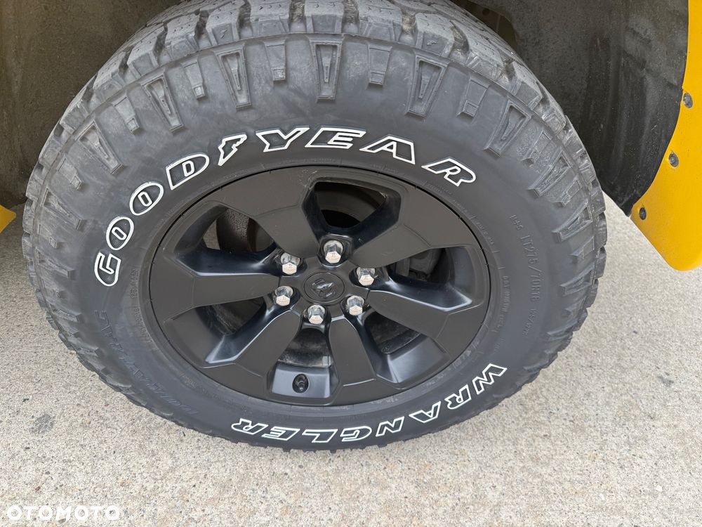 RAM 1500 Crew Cab Shortbed Rebel - 17