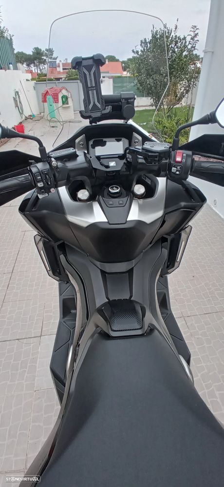Honda Forza - 28