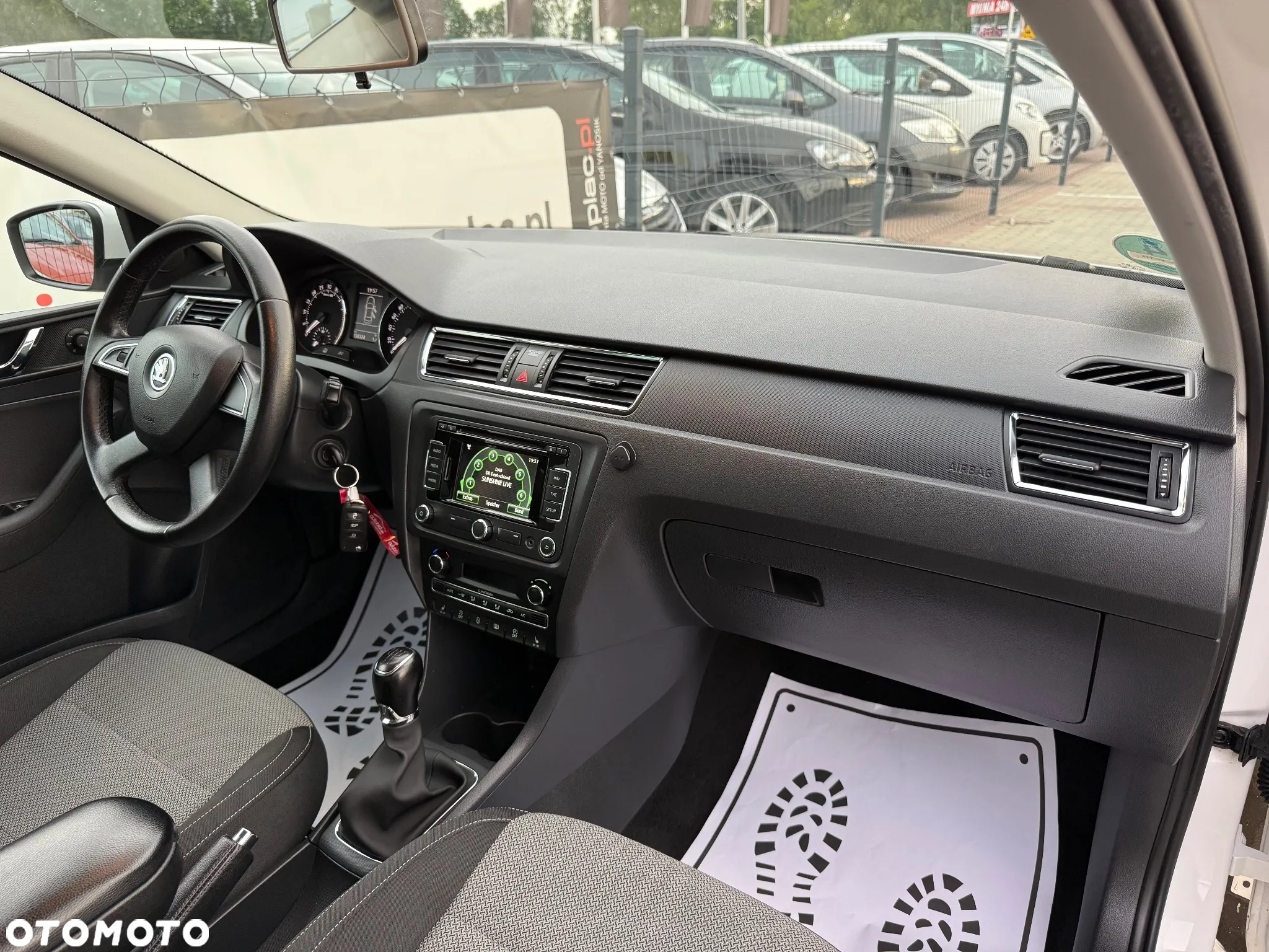 Skoda RAPID 1.6 TDI Ambition - 37