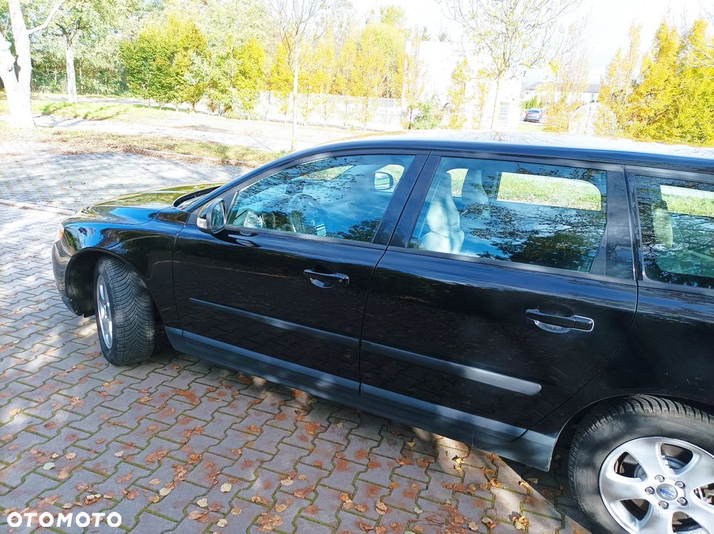 Volvo V70 2.0D Summum - 4