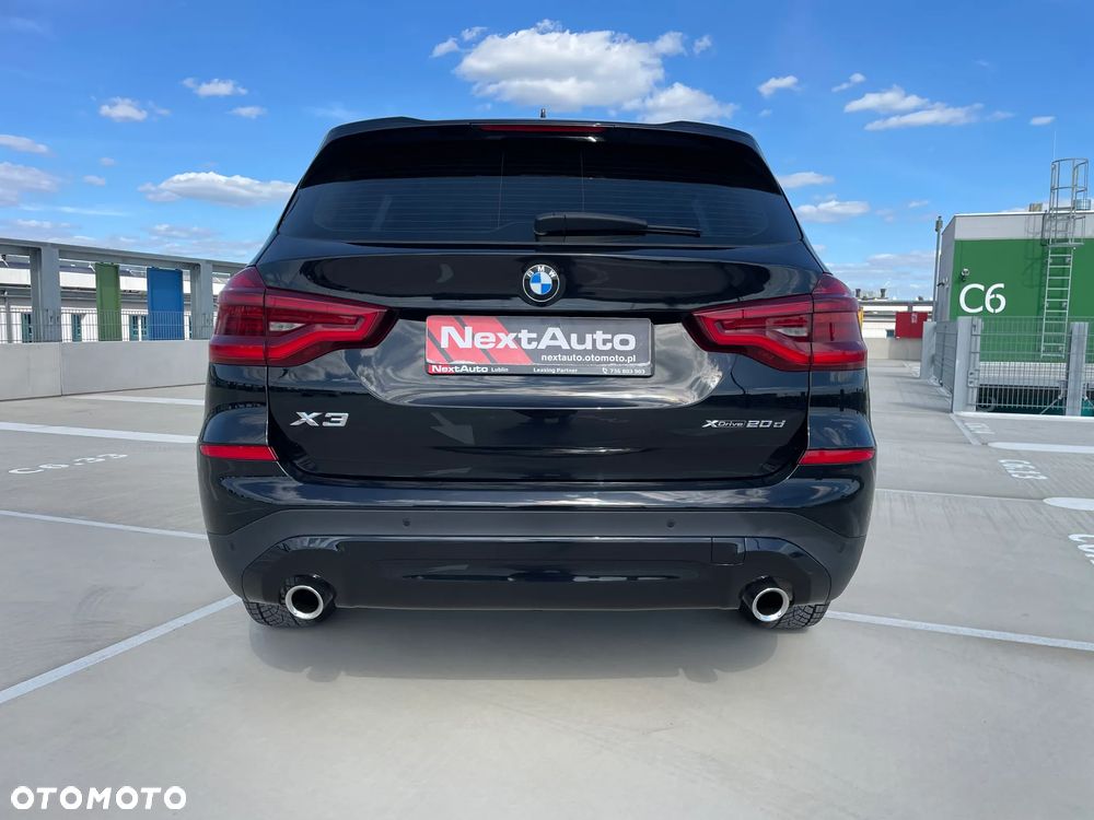 BMW X3 xDrive20d Business Edition - 8
