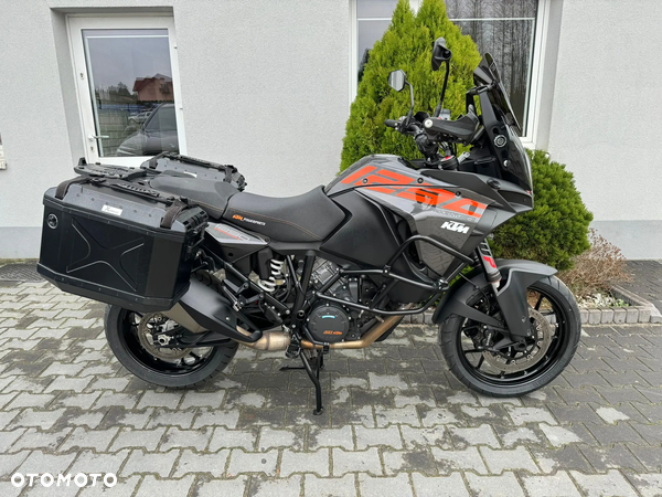 KTM Adventure