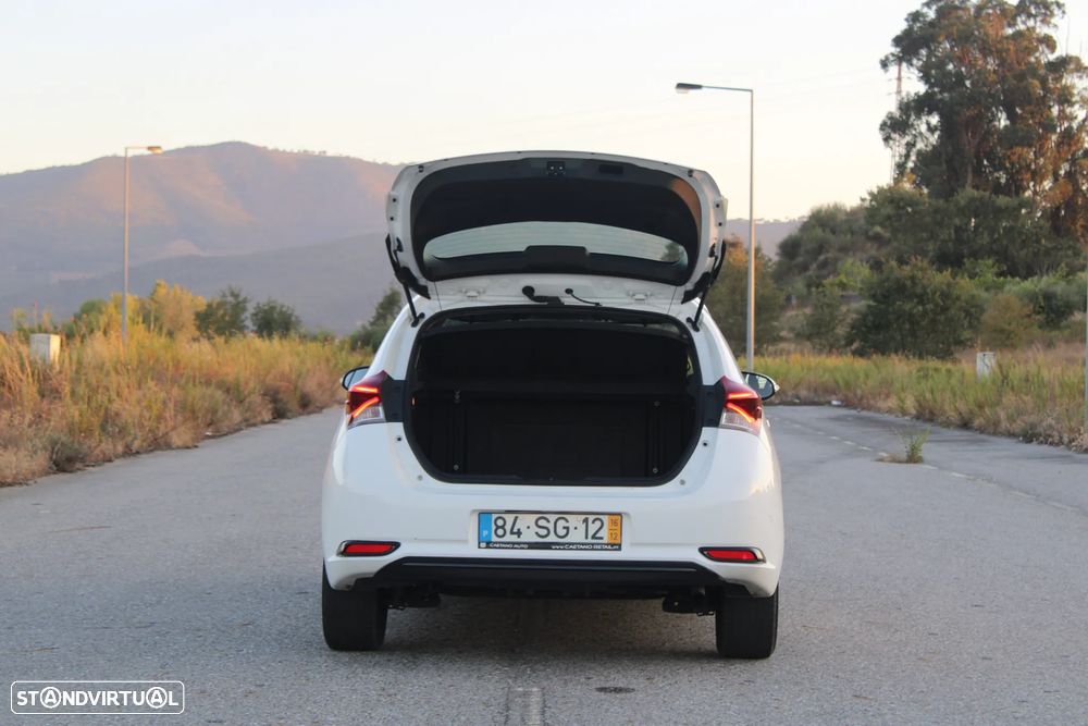 Toyota Auris 1.4 D-4D Comfort - 6