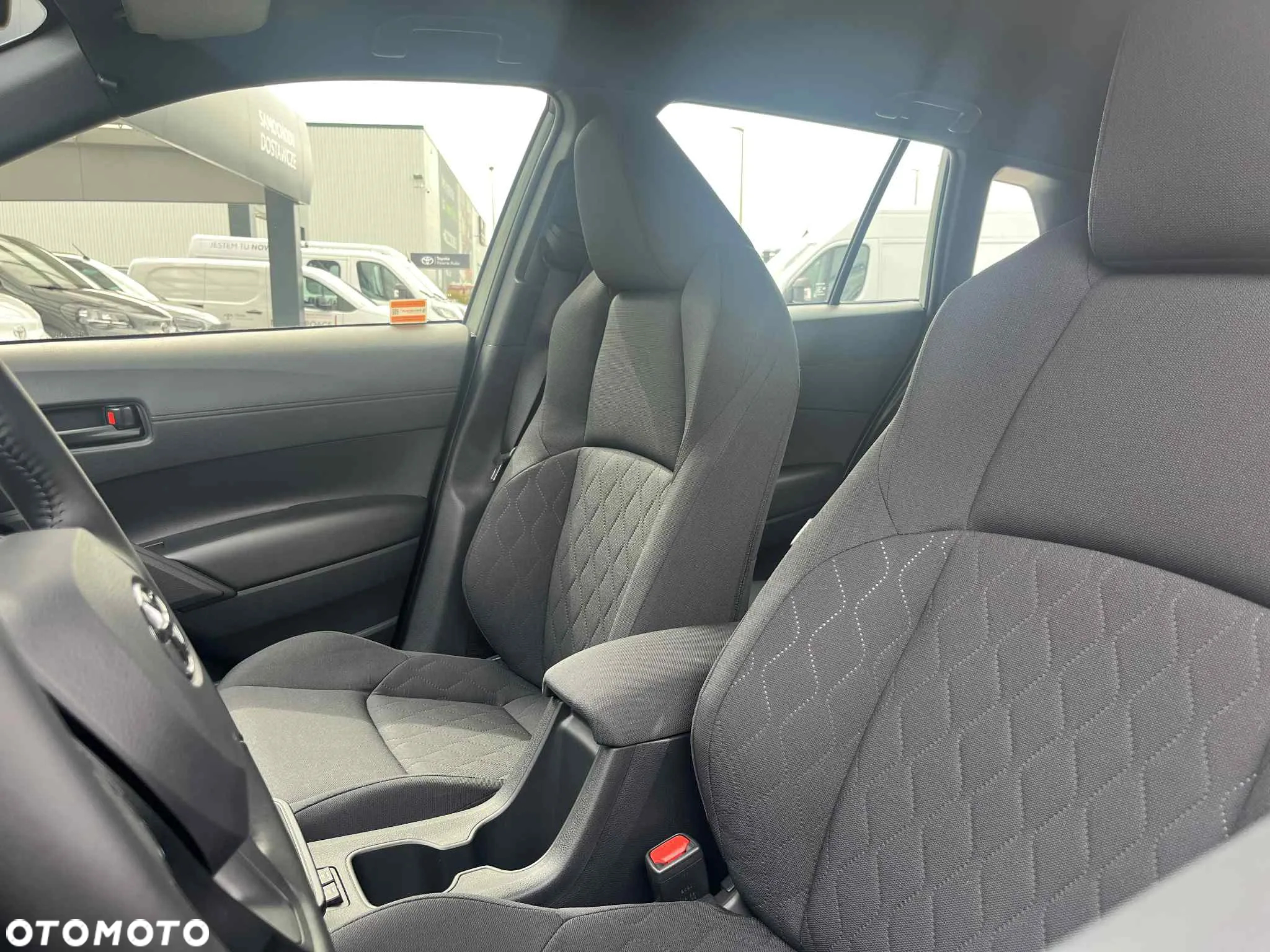 Toyota Corolla Cross 1.8 Hybrid Comfort - 7